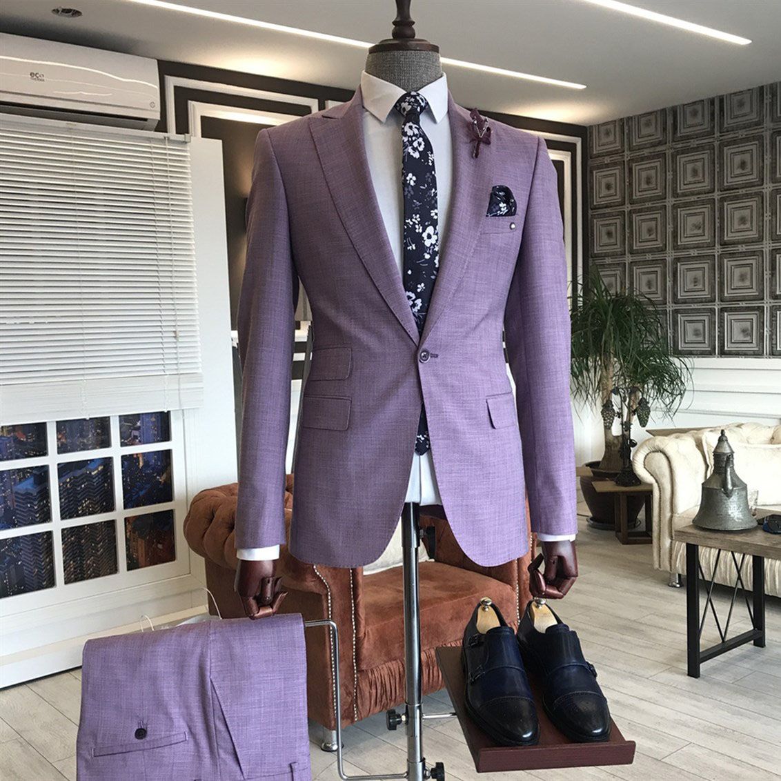 Be Stylish in Our New Arrive Peaked Lapel Purple Party Suits For Guys With Two Pieces-Prom Suits-BallBride