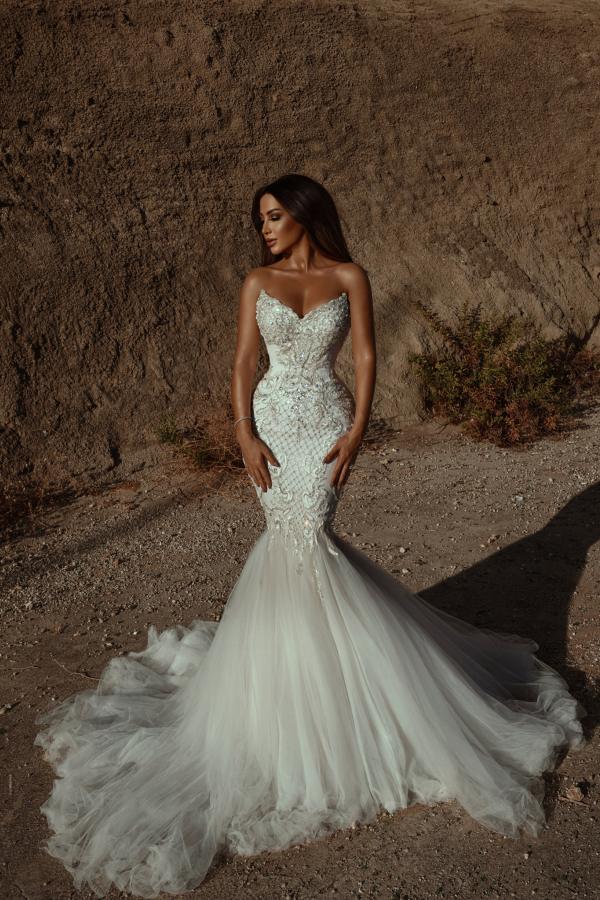 Chic Sweetheart Backless Long Meramid Wedding Dress with Lace Appliques-Wedding Dresses-BallBride
