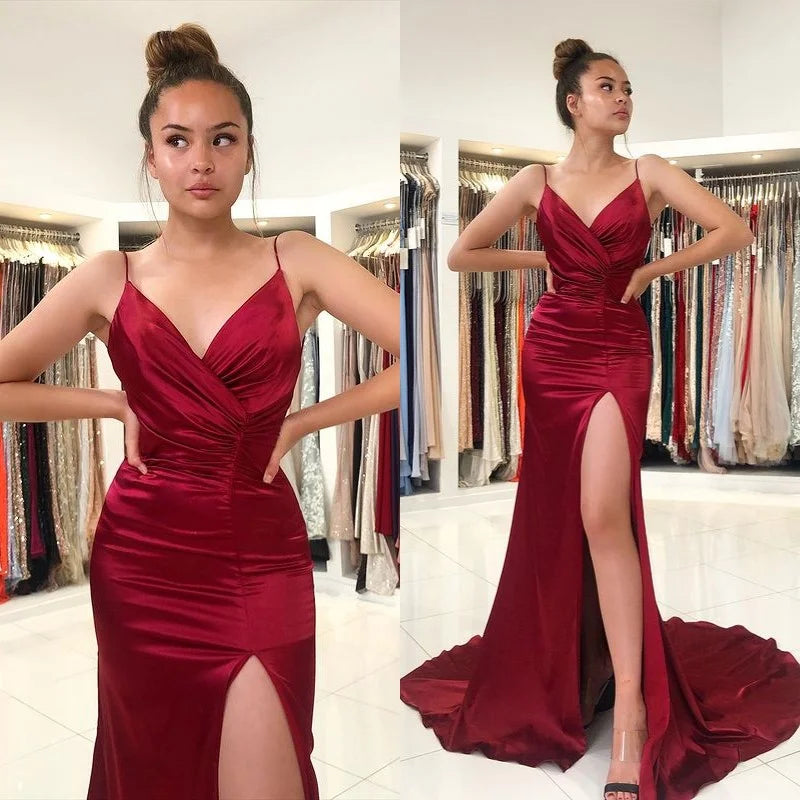 Classic Burgundy Spaghetti-Staps Mermaid Evening Dress With Slit Online-BallBride