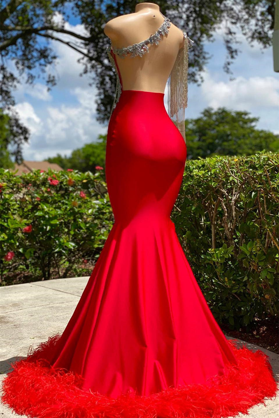 Classic Red Long Sleeves Prom Dress with Feather Appliques-Occasion Dress-BallBride