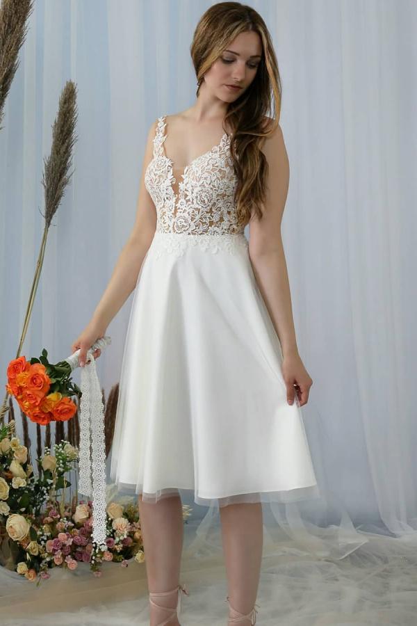 Classy A-line V-neck Wedding Dress with Lace for the Perfect Look-Wedding Dresses-BallBride