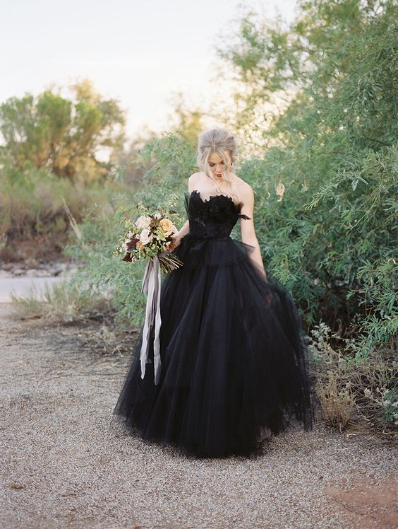 Classy Black Long Sweetheart Open Back Wedding Dress With Lace Tulle-Wedding Dresses-BallBride