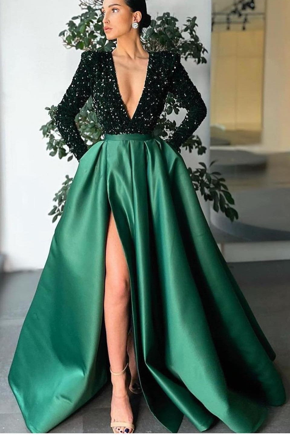 Deep V-Neck Long Sleeves Mermaid Prom Dress with Sequins Split-BallBride