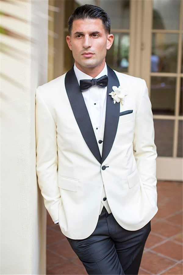 Design White Groomsmen Suits | Bespoke Three Pieces Wedding Tuxedos-Wedding Suits-BallBride