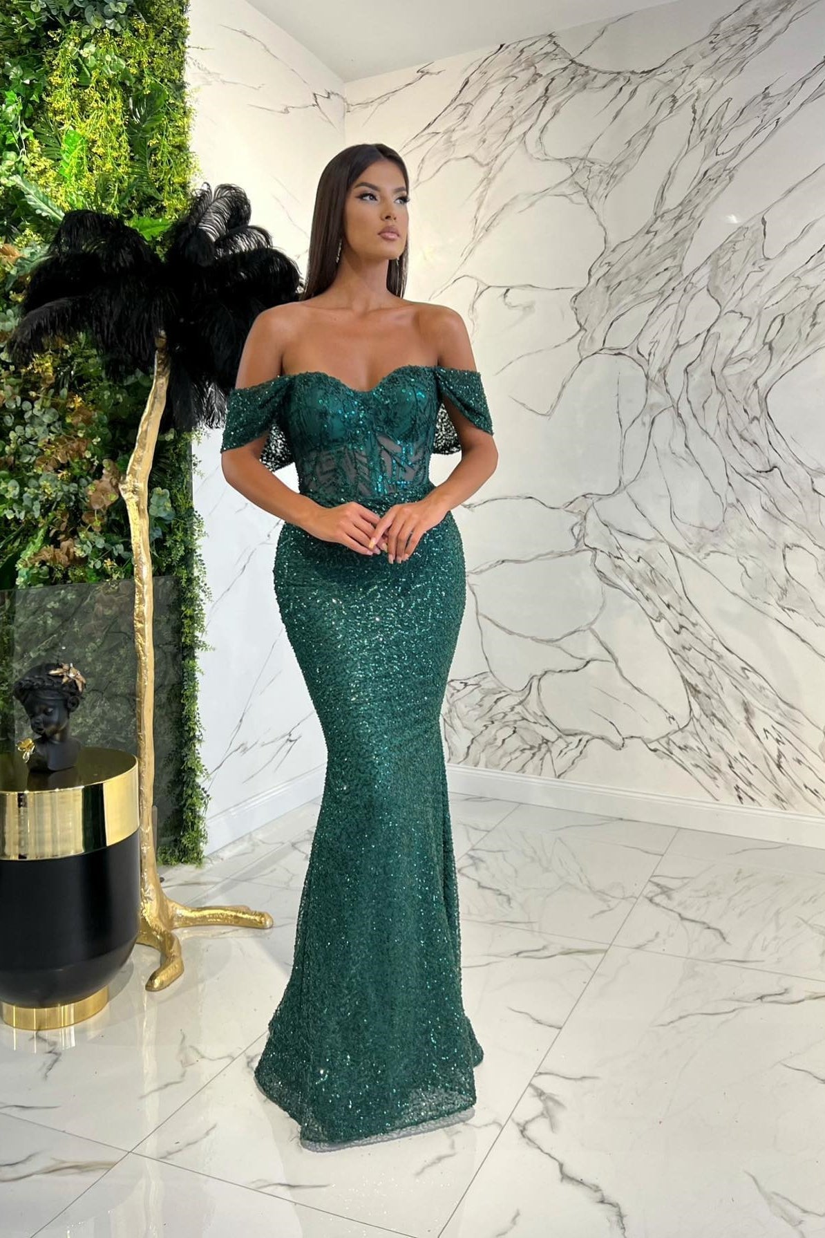 Elegant Dark Green Sweetheart Off-The-Shoulder Prom Dress with Applique Sequins-BallBride