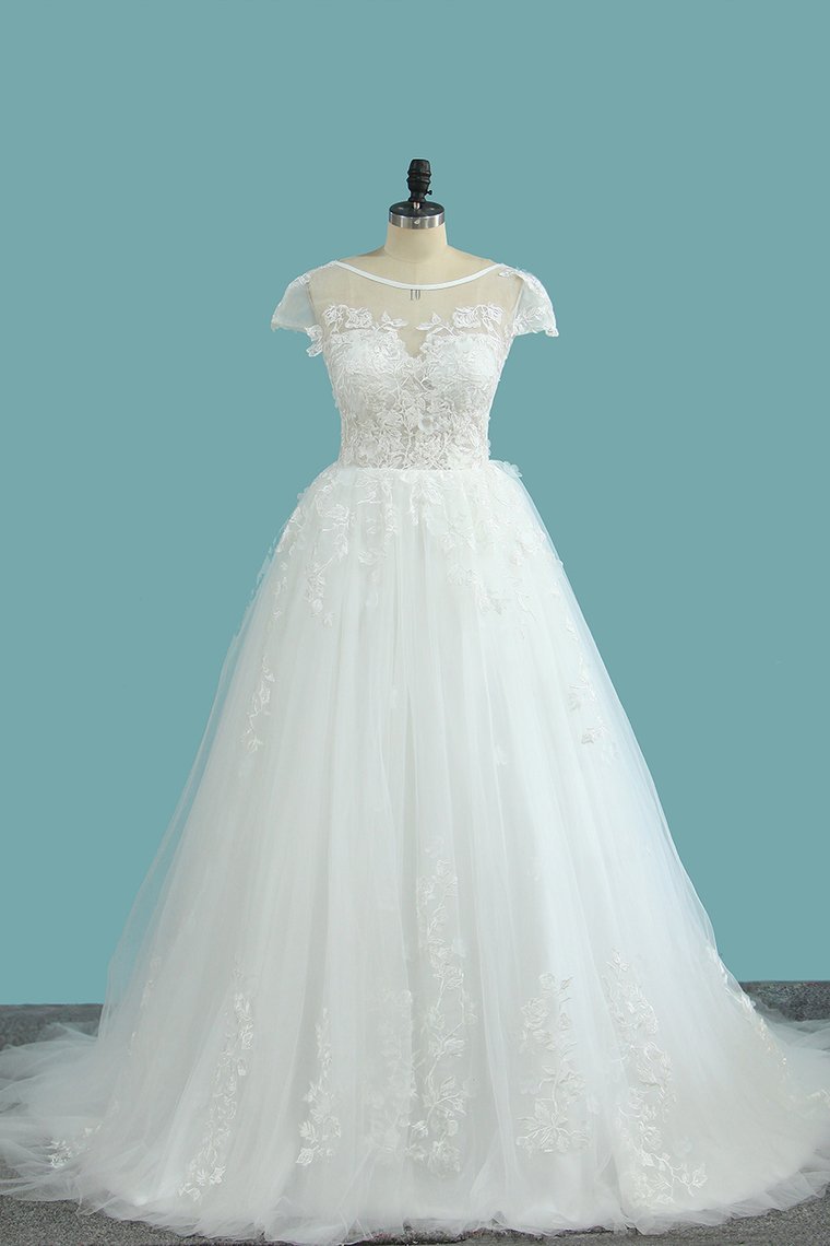 Elegant Lace Backless Long Wedding Dress With Appliques-Wedding Dresses-BallBride