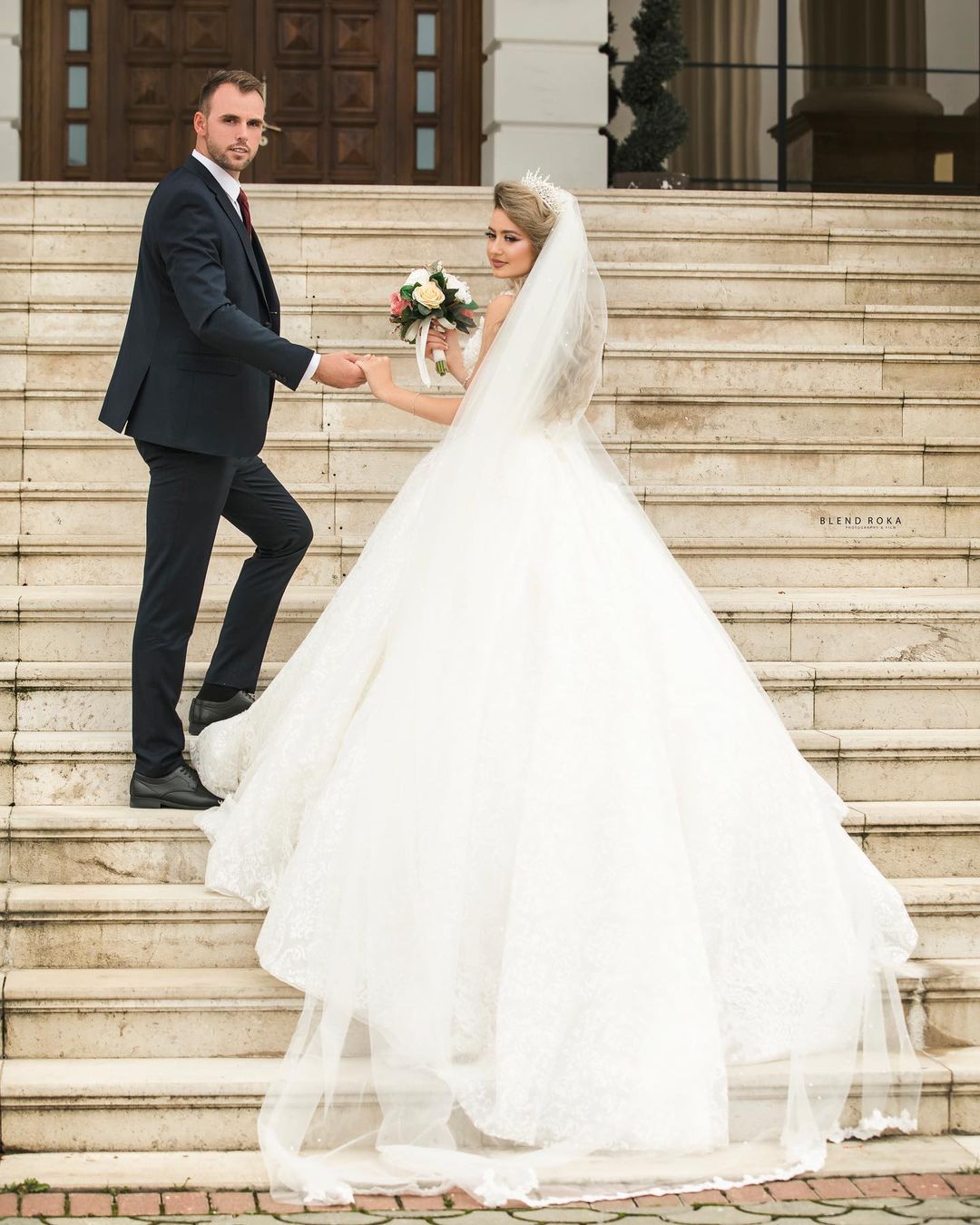 Gorgeous Long V-neck Princess Wedding Dress with Tulle Lace-Wedding Dresses-BallBride