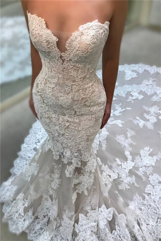 Luxurious V-Neck Backless Long Mermaid Lace Appliques Wedding Dress Strapless-Wedding Dresses-BallBride