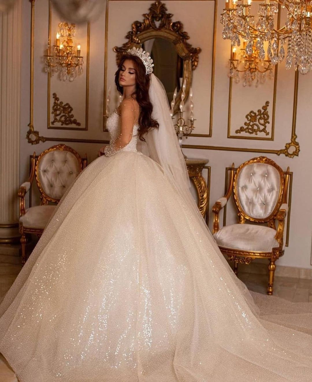 Luxury Sweetheart Wedding Dress with Long Sleeves and Ball Gown-Wedding Dresses-BallBride