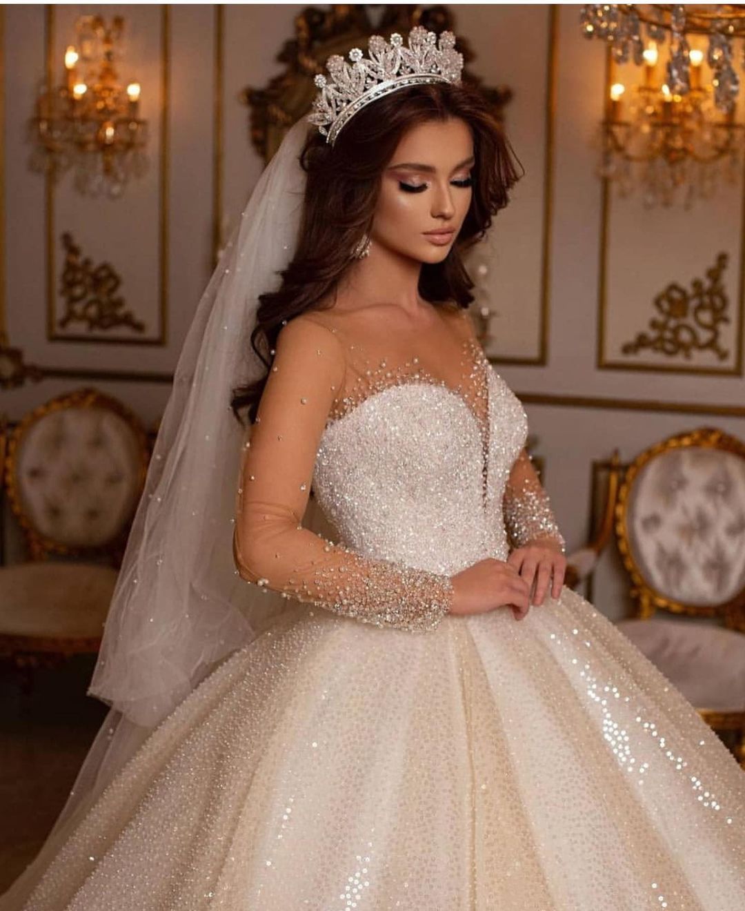 Luxury Sweetheart Wedding Dress with Long Sleeves and Ball Gown-Wedding Dresses-BallBride