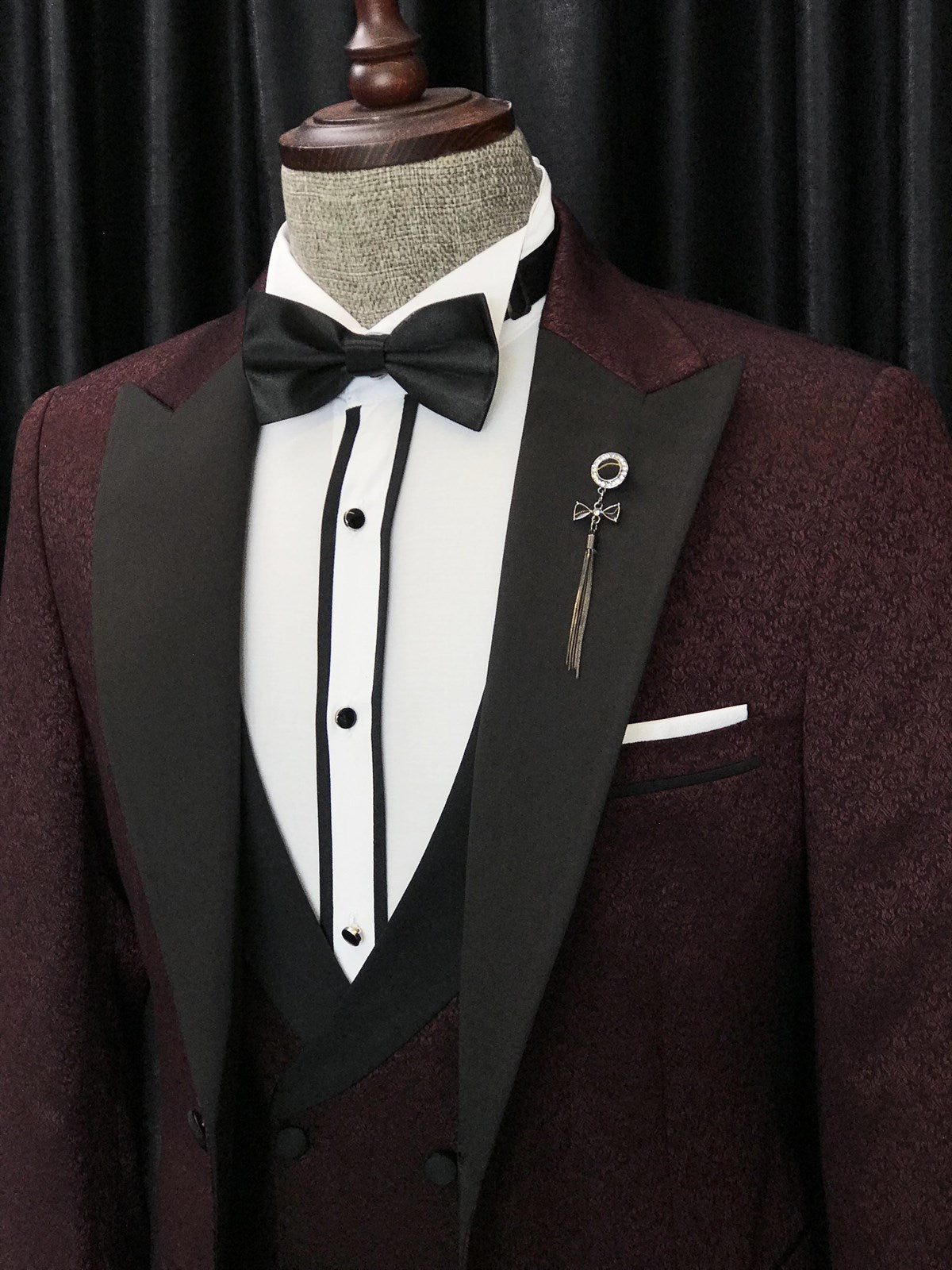 Modern Burgundy Three Pieces Jacquard Peaked Lapel Suit for Wedding by Barry-Wedding Suits-BallBride