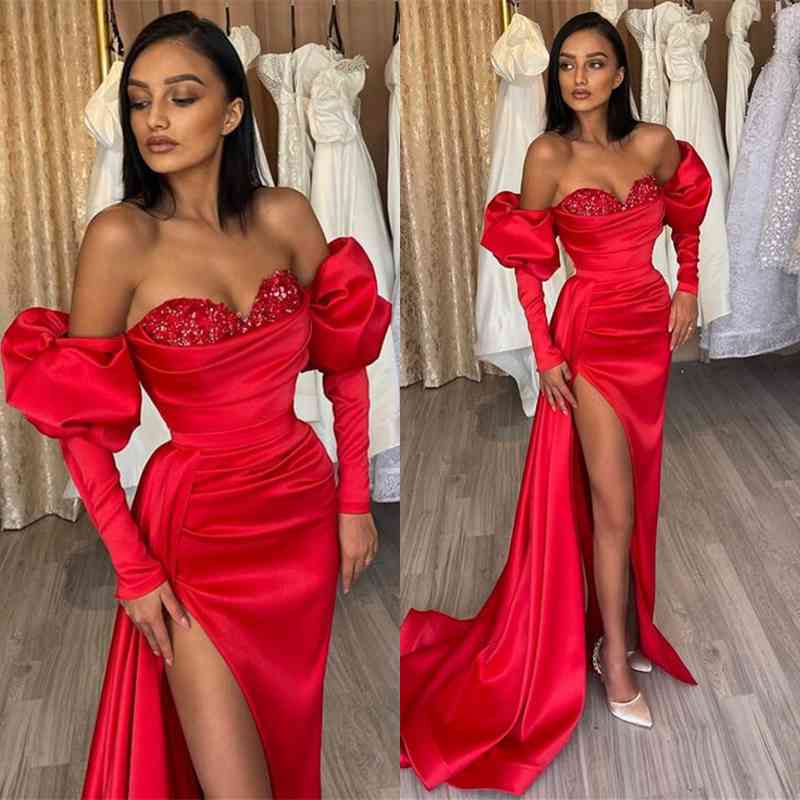 Red Off-The-Shoulder Mermaid Split Prom Dress with Diamond Appliques-BallBride