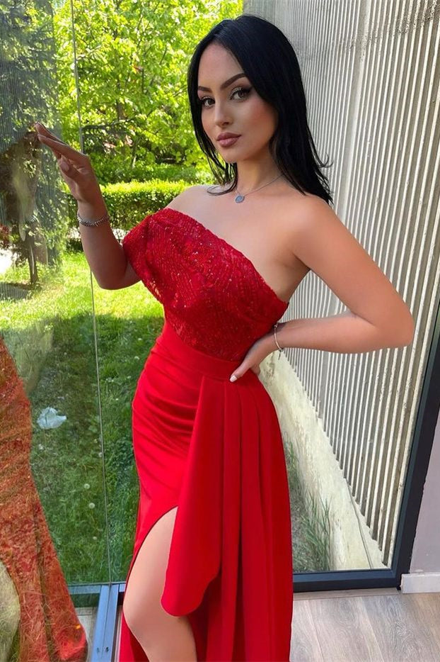 Red Sequins Mermaid Prom Dress with Lace Appliques and Split Shoulder Strapless Design-BallBride