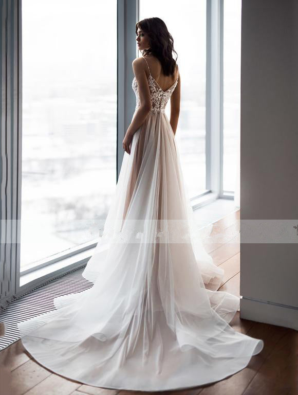 Spaghetti-Straps Lace Appliques Wedding Dress Tulle Beach Bridal Gown-Wedding Dresses-BallBride