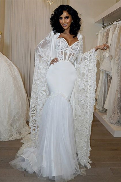 Stunning Sweetheart Mermaid Wedding Dress w/ Lace Cape-Wedding Dresses-BallBride